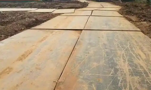 配送速度快，铺路钢板很严实，即用即铺，还实惠。